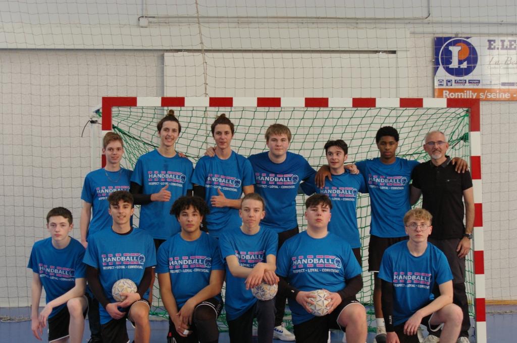 Lire la suite à propos de l’article -18 masculins : Le mot du coach (Vs Taissy)